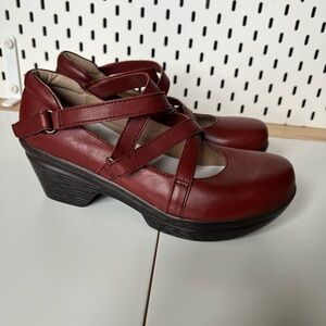 NWOT Sanita red leather multi straps Mary Jane clogs
